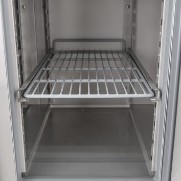 tavolo frigo 3 porte classe a echtf3pg spazio griglia interna