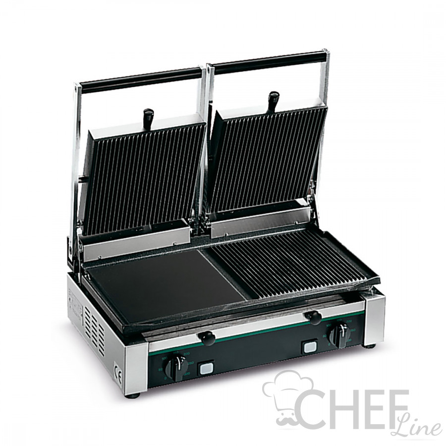 CHEF BUILT® 15'' x 11'' Cast Iron Panini Grill Ribbed CPG-175